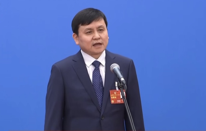 张文宏等代表委员呼吁医疗资源下沉,上海多区基层医院已装上CT