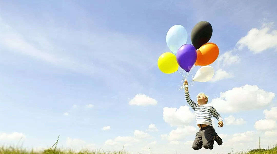 {投注}(氢气球可以用针刺破吗图片) {投注}(氢气球可以用针刺破吗图片)