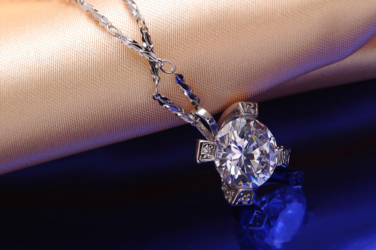 {21點}(lod的项链是什么材质) {21點}(lod的项链是什么材质)