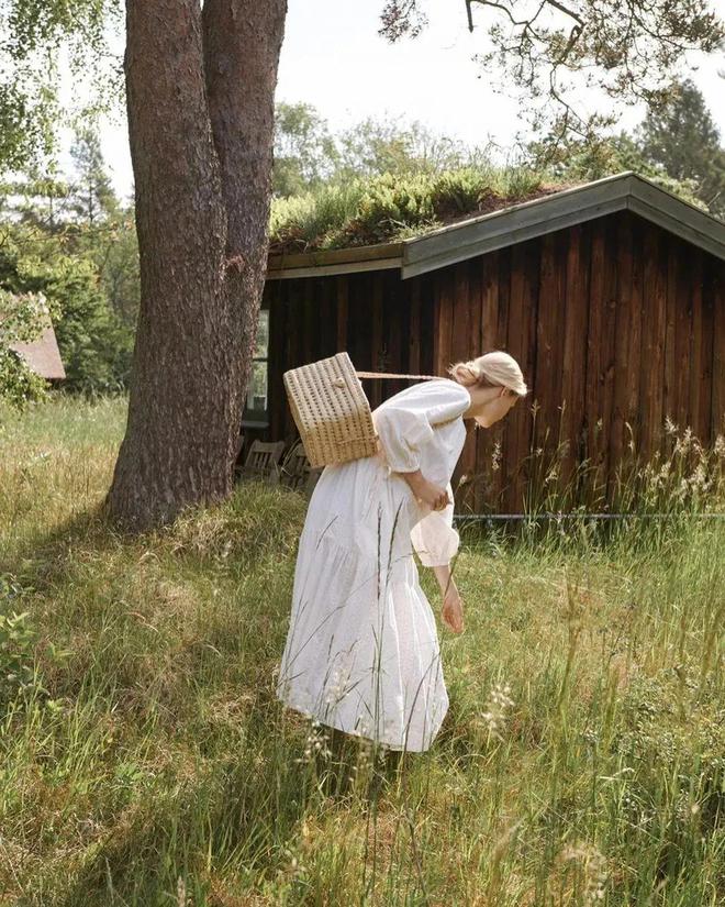 現金網：好特別的白色造型，太高級了